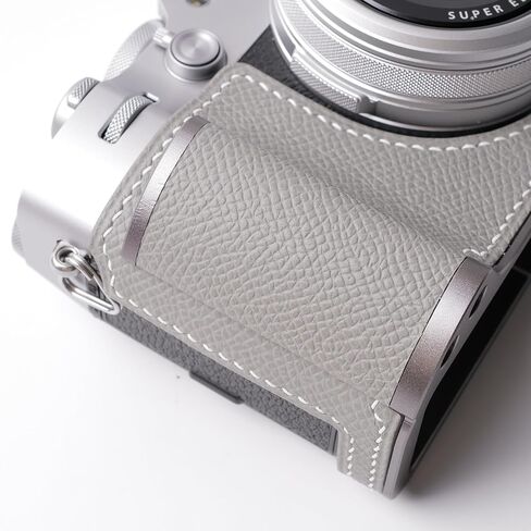 كاميرا جلدية أصلية مصنوعة يدويًا لفرقة Fujifilm X100VI/Fujifilm X100VI - طبقة أعلى جسم البقر+غرزة سرج مخيط يدوي+لوحة قاعدة معدنية+شانك يدوي (Gris mouette) in Kuwait