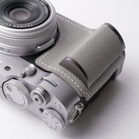 كاميرا جلدية أصلية مصنوعة يدويًا لفرقة Fujifilm X100VI/Fujifilm X100VI - طبقة أعلى جسم البقر+غرزة سرج مخيط يدوي+لوحة قاعدة معدنية+شانك يدوي (Gris mouette) in Kuwait
