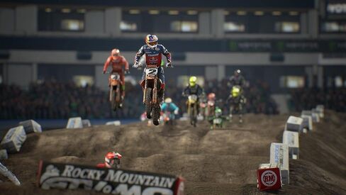 Monster Energy Supercross - ألعاب الفيديو الرسمية 3 (Xbox One) (متجددة) in Saudi Arabia
