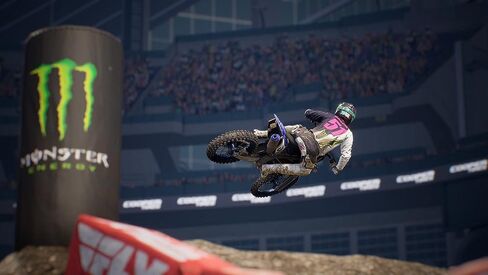 Monster Energy Supercross - ألعاب الفيديو الرسمية 3 (Xbox One) (متجددة) in Saudi Arabia