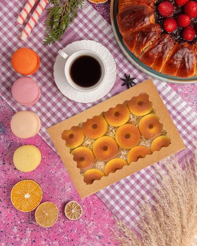 qiqee Auto-pop Up Pink Cookie Box with Window 14x10x2.5 Inch 24Pcs Bakery Pastry Macaron Bakery Box For Packaging in Kuwait