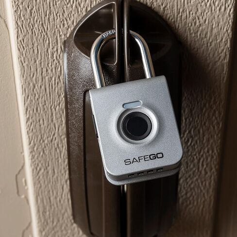 Fingerprint Biometric & 4-Digit Combination Padlock (Black) in Saudi Arabia