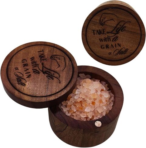 وعاء حاوية قبو الملح مع غطاء وملعقة المطبخ بقايا التوابل الملح جرة توفير مع غطاء مغناطيسي دوار لتخزين توابل الفلفل الملح in Kuwait