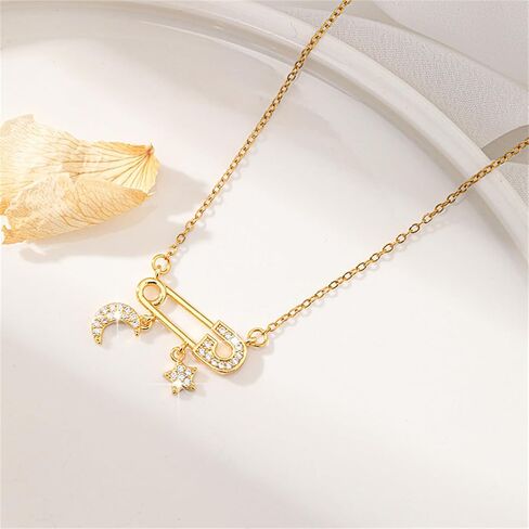 Safety Pin Necklace for Women Gold Crystal Heart Pendant Necklace Cross Cubic Zirconia Necklace Paper Clip Necklace Pink Gemstone Necklace Fashion Jewelry in Kuwait