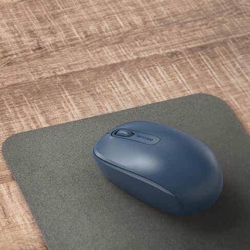 Incase Wireless Mobile Mouse 1850-الذي صممه Microsoft-مضغوط ، مريح ، يمين/يسار ، عمر البطارية لمدة 6 أشهر ، جهاز إرسال الأسلاك النانو ، يعمل مع Mac/Windows 8/10/11 (أسود) in Kuwait