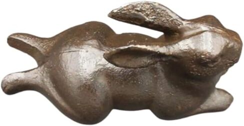 تمثال أرنب من الحديد الزهر على سطح الطاولة ثقالة الورق in Kuwait