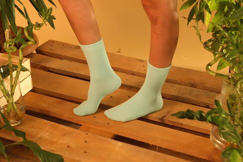 Women’s Bamboo Viscose Ankle Socks, 5-Pack, Soft, Breathable, Non-Binding, Ideal for Everyday Wear in Saudi Arabia