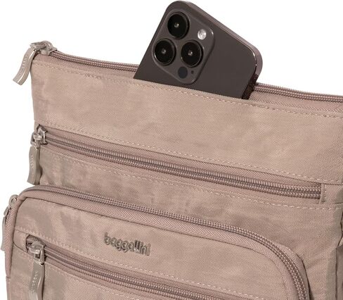 Baggallini خارج وحول Crossbody in Kuwait