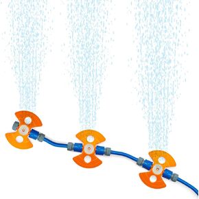 Plum Play Kids Outdoor Water Play Equipment - Water Play Sprinklers ، Toddler Outdoor Toys ، أنشطة مياه الفناء الخلفي القوي ، ألعاب صيفية للأطفال ، ألعاب ممتعة للأطفال ، 3 سنوات وما فوق (مجموعة Jet)