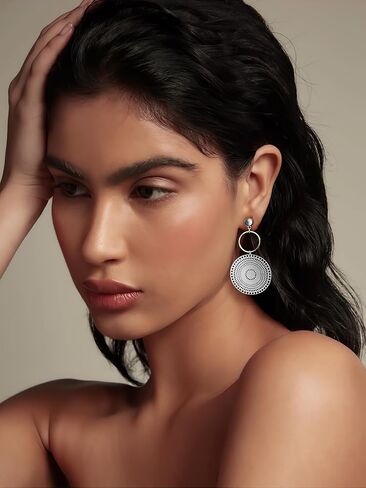 Simple Gold Dangle Earrings Boho Drop Earrings for Women in Saudi Arabia