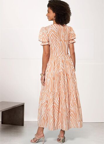 Simplicity Misses 'V-Neck Empire Dress Pattern Kit ، الكود S9702 ، الأحجام 8-10-12-14-16 ، متعدد الألوان in Saudi Arabia