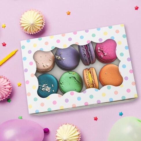 علب بسكويت منقطة - 12 عبوة - علب بسكويت منقطة بيضاء مع نافذة - علب هدايا مخبز للحواجب اليدوية لأعياد الميلاد والكب كيك والمعجنات والفراولة والماكارون وحفلات الزفاف والحلوى والمكافآت - كبيرة in Kuwait