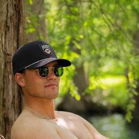 HOOEY Bronx Adjustable Snapback Mesh Trucker Back Hat in Kuwait