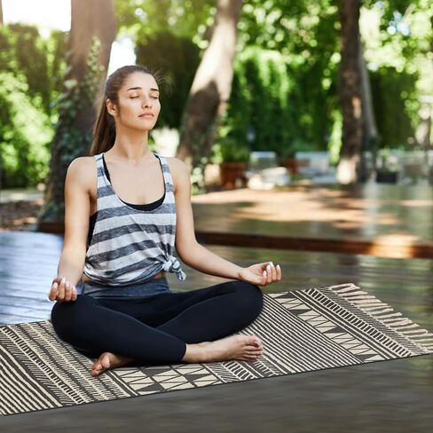 سجادة يوجا قطنية من نوفيتي - سجادة يوجا قطنية - نسيج محكم ماص ومحكم، سجادة يوجا أشتانجا وساخنة، تساعد في التعامل مع الأيدي والأقدام الزلقة لليوجا واللياقة البدنية| بساط تمارين اليوغا للتأمل in Kuwait