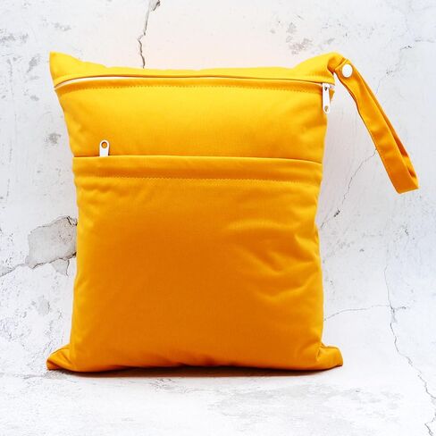 2pcs Cloth Diaper Wet Dry Bags Waterproof Reusable with Two Zippered Pockets Travel Beach Pool Daycare Soiled Baby Items Yoga Gym Bag for Swimsuits or Wet Clothes (BLACK HEART) in Kuwait