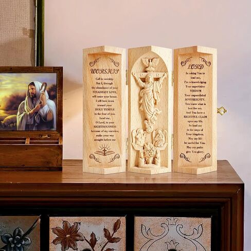 Statue of Jesus Prayer Box Christian Decor - Catholic Wooden Statue - Nativity Family Figurine Decoration - 6 Inch Boxwood Christus Cylinder Statue Decor Collectible Religious Ornaments Gifts in Saudi Arabia