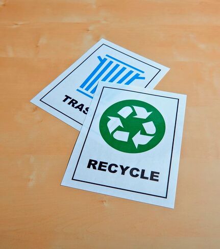 Scotch Thermal Laminating Pouches, 100 Count, Clear, 5 mil., Laminate Homemade Ornaments, Christmas Banners and Gift Tags, Ideal Holiday Supplies, Fits Photo Card Sized (5.2 in. x 7.2 in.) Paper in Saudi Arabia