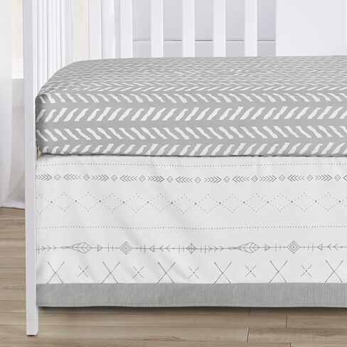 Sweet Jojo Designs Grey and White Woodsy Deer Boy, Girl, Unisex Baby Crib Bedding Set 4 Pieces in Kuwait