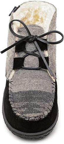 Minnetonka Women's Torrey, Chocolate Multi, 7 W in Saudi Arabia
