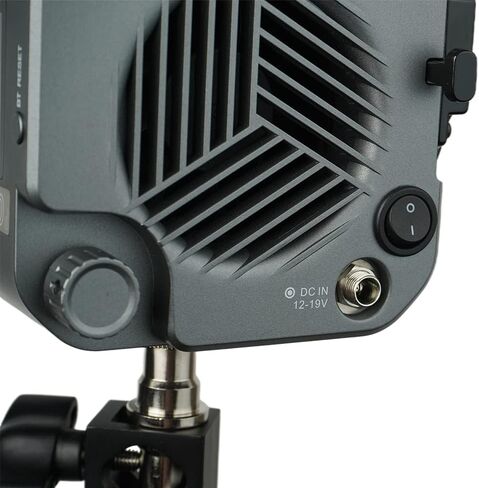 إضاءة فيديو Aputure amaran 60dS، إضاءة استوديو amaran 60d، ضوء نهاري COB بقدرة 60 وات، ضوء فيديو LED من مصدر نقطة التثبيت، التحكم في التطبيقات، إضاءة التصوير الفوتوغرافي (amaran 60dS) in Saudi Arabia