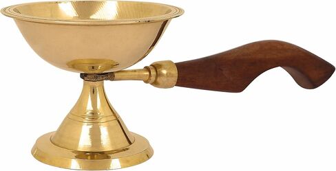 Brass Aarti Diya with Wooden Handle Decoration Tea Light Holder Brass Jyot Dia Oil Lamp Handheld Puja Lamp Kutthu Vilakku for Home and Temple Indian Housewarming Return Gift Item in Bulk in Saudi Arabia