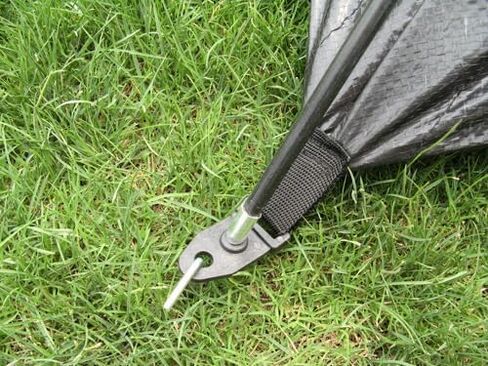 Tent Stakes Yard Camping Stakes Heavy Duty, Metal Garden Edging Fence Hooks for Tarp, Inflatable, Outdoor Christmas Decorations (7'' x10pcs) in Saudi Arabia