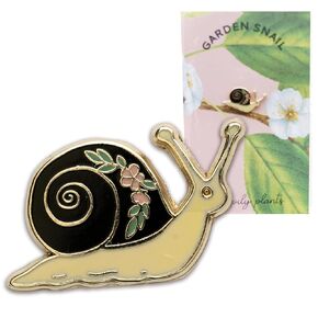 Cute Snail Enamel Pin, Snail Lapel Pin, Kawaii Snail Pin, Adorable Snail Accessory, Unique Snail-Themed Enamel Badge, Collectible Handmade Jewelry