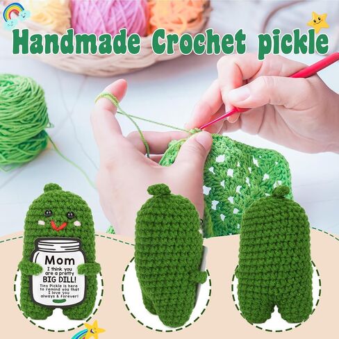 هدية يوم الأم لأمي من الابنة أو الابن - مضحكة كروشيه Pickle Plush مع بطاقة القلب ، الحاضر المصنوع يدويًا ، حشو تخزين فريد من نوعه ، أفضل أمي على الإطلاق in Kuwait