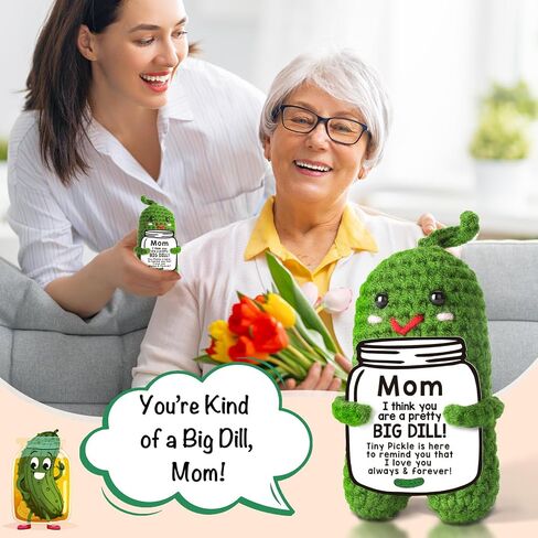 هدية يوم الأم لأمي من الابنة أو الابن - مضحكة كروشيه Pickle Plush مع بطاقة القلب ، الحاضر المصنوع يدويًا ، حشو تخزين فريد من نوعه ، أفضل أمي على الإطلاق in Kuwait