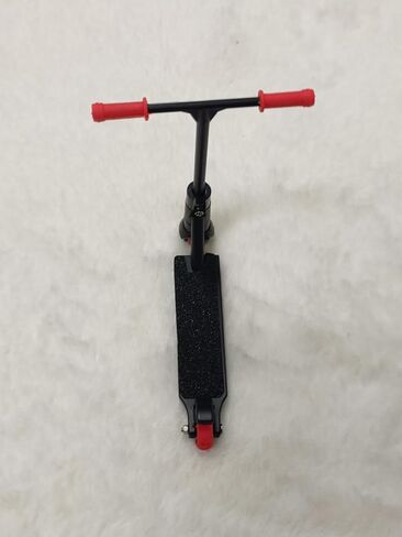 Metal Finger Scooter Alloy Pro Finger Stunt Scooter-Solid Metal fingerscooter in Saudi Arabia
