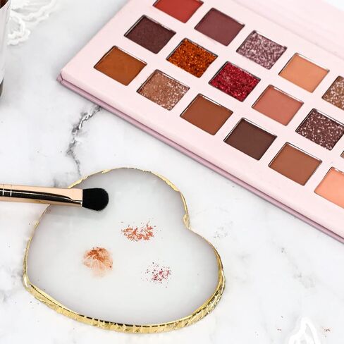 لوحة راتنج الأظافر ، لوحة خلط الأظافر لوحة الأظافر ، اللوحة ، لوحات ملونة مختلطة in Kuwait