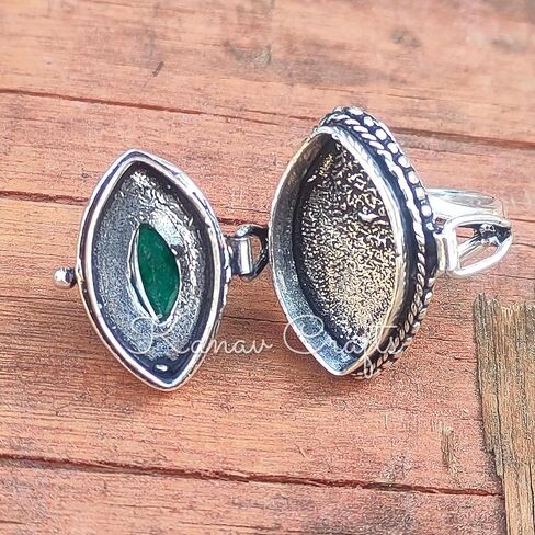 حلقة السم القديمة | الزمرد ، حلقة السم | مقصورة سرية | Boho Hippie | 925 Sterling Silver Plated | هدية عيد الهالوين ، حلقة حبوب منع الحمل ، هدايا عيد الأم (8.5) in Saudi Arabia