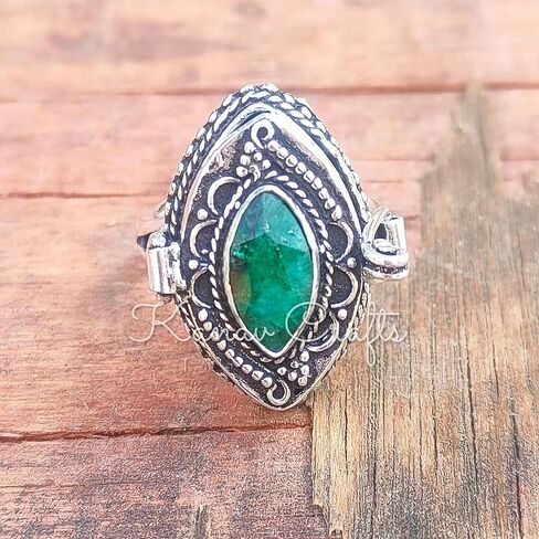 حلقة السم القديمة | الزمرد ، حلقة السم | مقصورة سرية | Boho Hippie | 925 Sterling Silver Plated | هدية عيد الهالوين ، حلقة حبوب منع الحمل ، هدايا عيد الأم (8.5) in Saudi Arabia