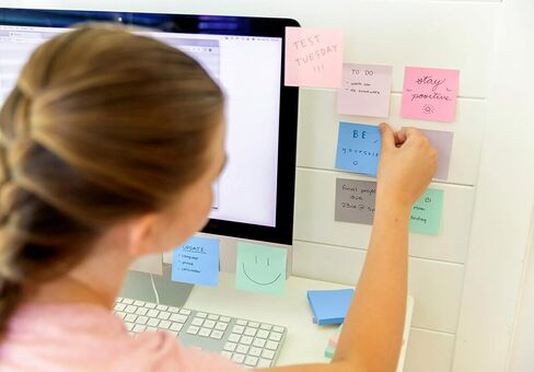 ورق ملاحظات معاد تدويره فائق الالتصاق من Post-it، 3x3 بوصة، 24 وسادة، 2x قوة الالتصاق، مجموعة Wanderlust، ألوان باستيل، ورق معاد تدويره بنسبة 30% (654-24NH-CP) in Saudi Arabia
