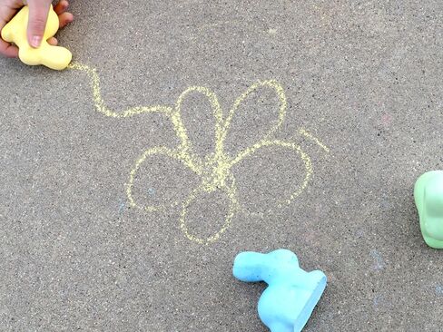 Kid Made Modern Sidewalk Chalk Set for Kids - Washable, Colored Egg Chalk with 3 Layer for Outdoor Play and Chalkboard Art - Ages 3+ (6 Pieces, Multicolor) in Kuwait