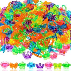 Honoson 500 Pcs Colorful Plastic Rings Bulk for Kids Girls Boys Glitter Ring Toys Party Favors Princess Dress up Accessories for Carnival Prizes, Parade Throws Game, Goodie Bag Stuffers, Birthday
