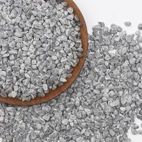 20 lbs Natural Small River Pebbles, 0.5-1 Inch Gravel for Aquariums, Succulent Planters, Glass Vases, Decorative Stones for Indoor Fountains, Flower Pots, Home Decor