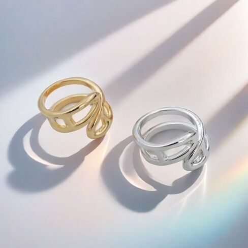 SYWDUDUCLT 2 Pcs Scarf Rings For Women, Metal Scarf Buckle, Black/White in Saudi Arabia