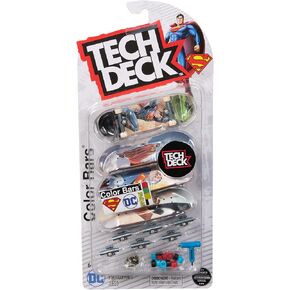 Tech Deck ، Ultra DLX Fingerboard 4 pack ، DC Superman Skateboards ، ألواح التزلج المصغرة القابلة للتحصيل والقابلة للتخصيص ، ألعاب الأطفال للأعمار 6 وما فوق