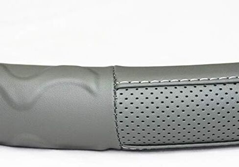 غطاء عجلة قيادة رمادي جديد مقاس 18 بوصة من Peterbilt Freightliner نصف شاحنة (أسود) in Kuwait