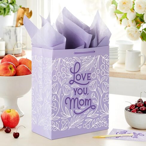 Hallmark 13 "حقيبة هدايا كبيرة لعيد الأم مع ورق الأنسجة وبطاقة (أحبك أمي ، الخزامى ، الزهور الحديثة) in Kuwait