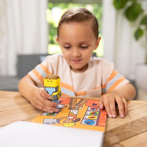 Melissa & Doug Sticker WOW!™ 24-Page Activity Pad and Sticker Stamper, 300 Stickers, Arts and Crafts Fidget Toy Collectible Character – Ice Cream - FSC Certified in Saudi Arabia