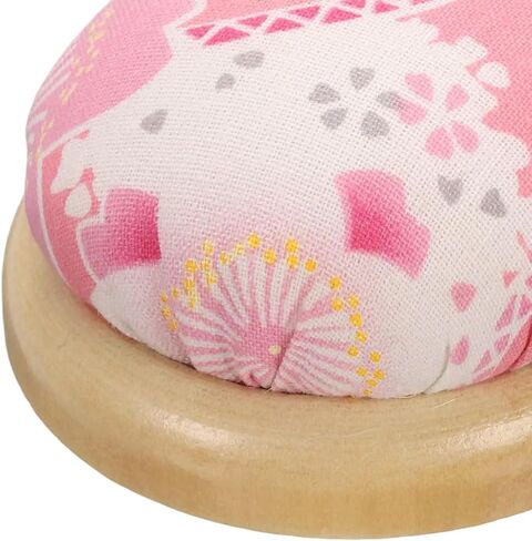 Harfington Pin Cushion قاعدة خشبية على الطراز الياباني حامل إبرة Pincushion لخياطة خياطة الإبرة الإبرة DIY ، نمط الأزهار الوردي in Saudi Arabia