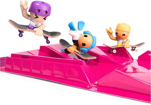 Tech Deck SK8 Crew Fun Box ، Portable Transforming SK8 Park مع 4 أصابع و 5 أرقام ، ألواح التزلج المصغرة القابلة للتحصيل ، ألعاب الأطفال للأعمار 5 وما فوق in Kuwait