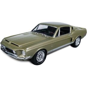 AMT 1968 Shelby GT 500 1:25 Scale Model Kit