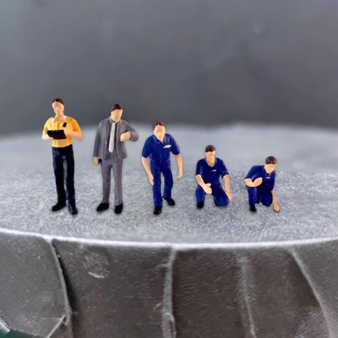 Yiju 5X 1/64 Scale Diorama Figures Miniature Layout Painted Street People Model for DIY Projects Model Trains Desktop Ornament, Style C in Kuwait