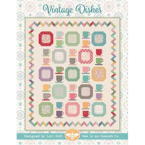 Lori Holt Vintage Dishes Pattern - Pat Quarter Friendly Mix & Match Plates و Cucs and Saucers with Flying Geese Border - الحجم النهائي 64.5 '× 76.5