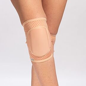 Queen Wear – Nude Latte Grip – Pole Dance Knee Pads – Perfect Woman Protection for Ballet Modern Dance and Indoor Sports (L)