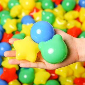 Trendplay Ball Pit Balls أشكال 100 كرات دب النجمة ملونة للعب الحسية ديكور عيد الميلاد- حزمة من 100 كرات مجوفة- آمنة وممتعة