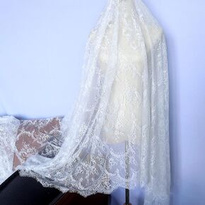 Idongcai Lace Fabric ناعم Chantilly French Eyelash Floral Lace Fabric 60 x120 بوصة الزفاف الزفاف فستان الزفاف الدانتيل زخارف المنزل تقليم شريط المائدة المائدة الستائر تزود الخياطة البيضاء